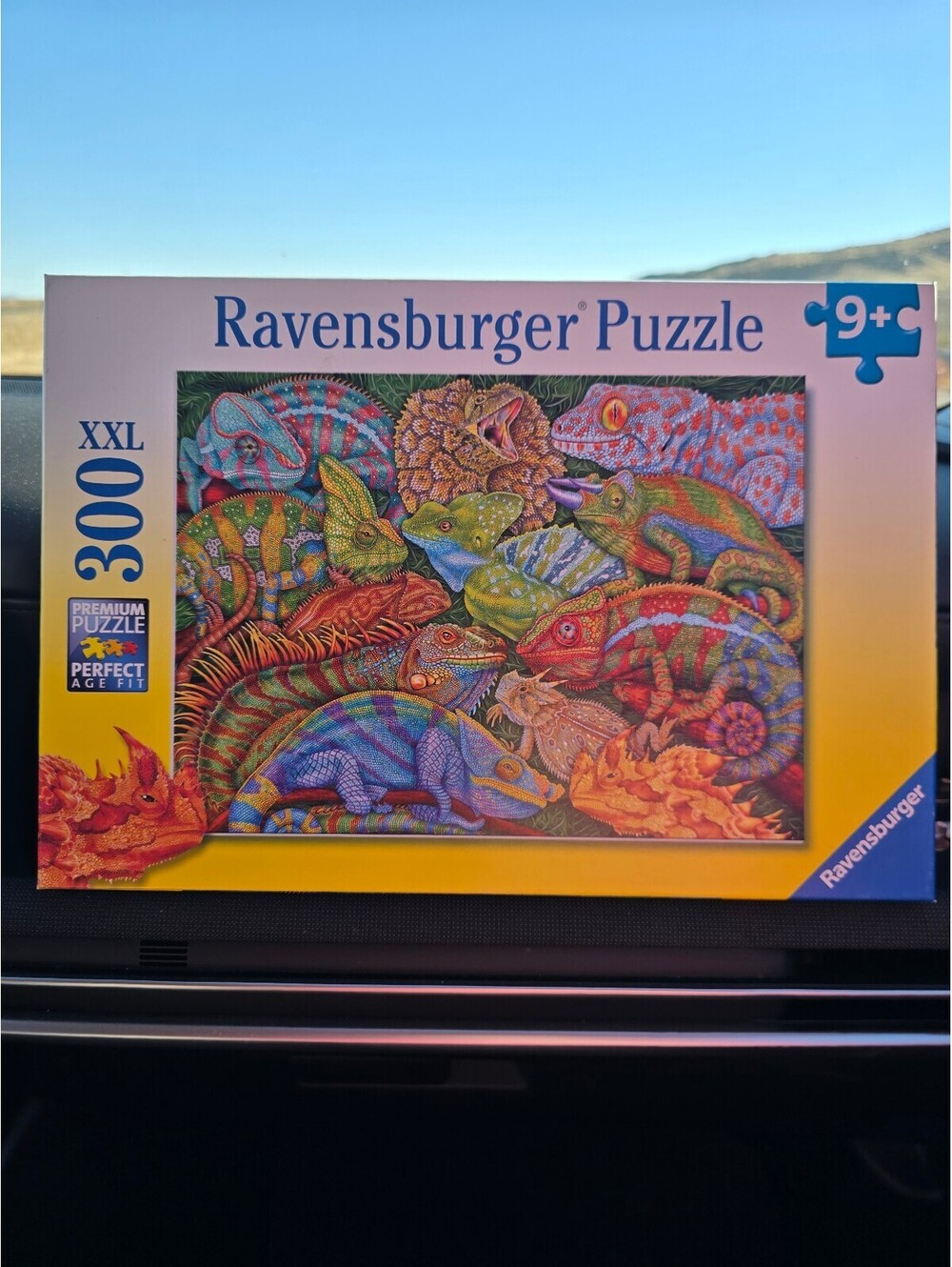 Ravensburger Riveting Reptiles 300 XXL Piece Puzzle Tim Jeffs Complete
